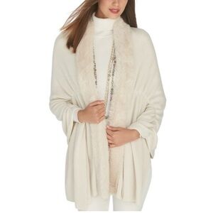 White House Black Market Cream Wrap Shawl Draped Sleeves Faux Fur Trim M/L